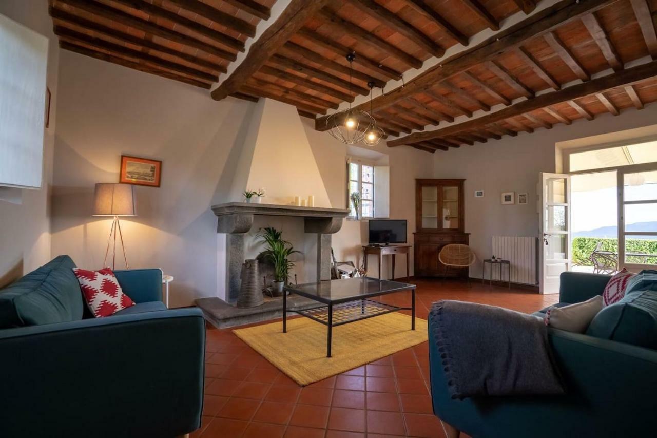 Ampio Appartamento Completamente Rinnovato Con Vista E Piscina Lukka Zewnętrze zdjęcie