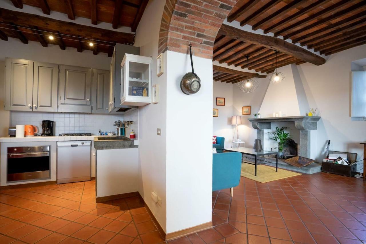 Ampio Appartamento Completamente Rinnovato Con Vista E Piscina Lukka Zewnętrze zdjęcie