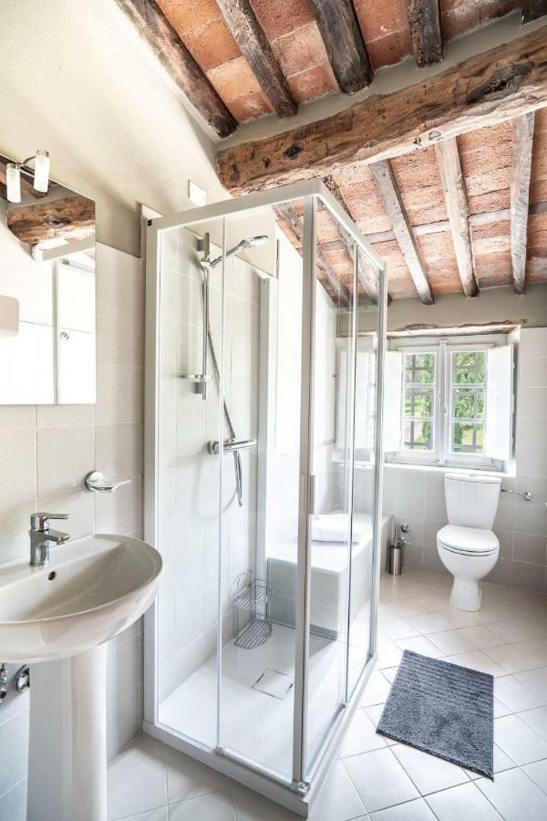 Ampio Appartamento Completamente Rinnovato Con Vista E Piscina Lukka Zewnętrze zdjęcie
