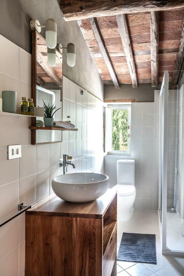 Ampio Appartamento Completamente Rinnovato Con Vista E Piscina Lukka Zewnętrze zdjęcie